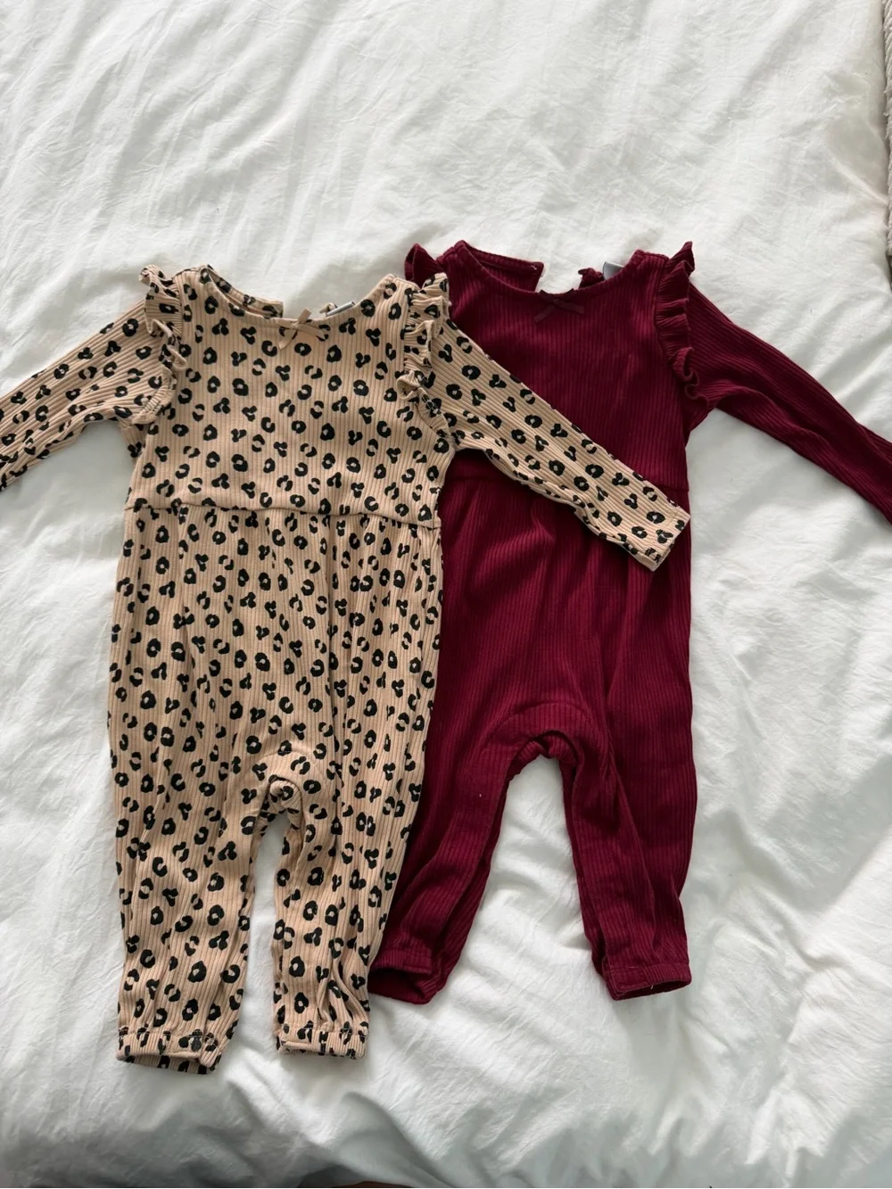 Old Navy Ribbed Ruffle Baby Romper in Burgundy